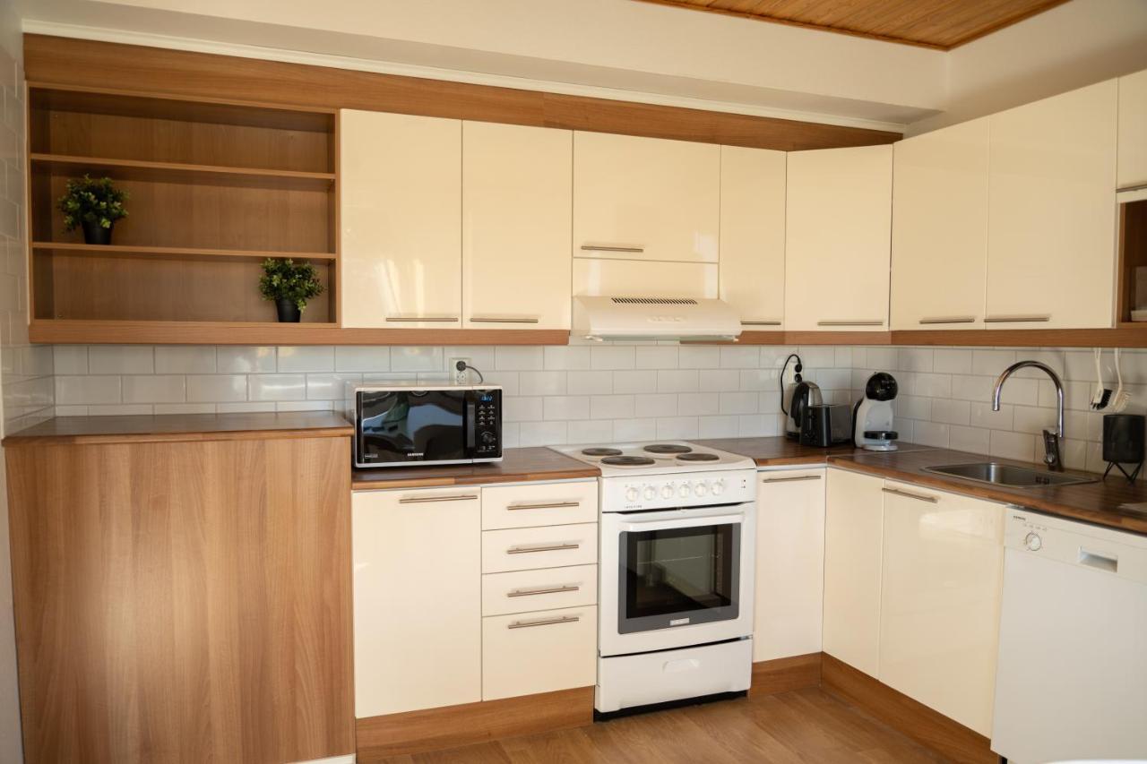 Design Apartment With Lake View, Sauna, Fireplace Rovaniemi Buitenkant foto