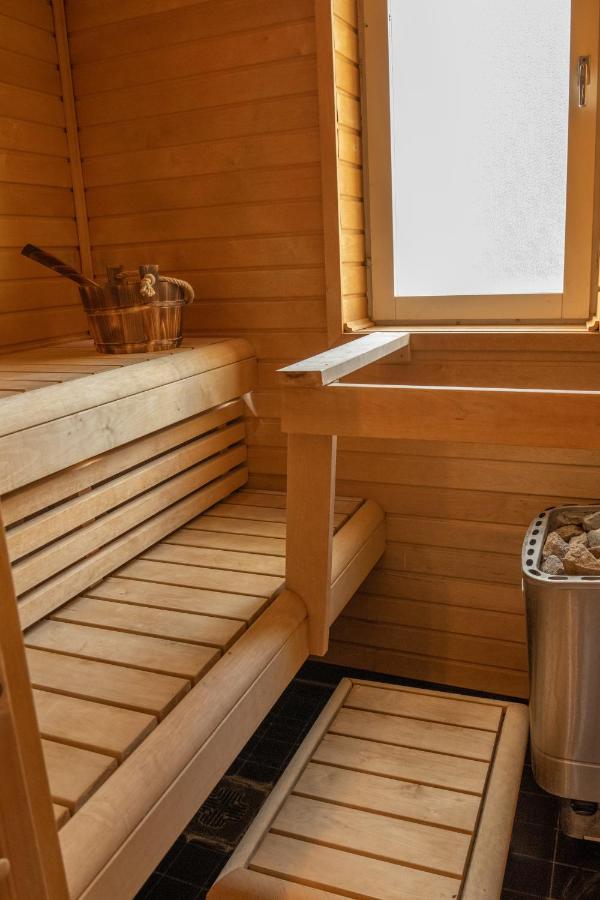 Design Apartment With Lake View, Sauna, Fireplace Rovaniemi Buitenkant foto