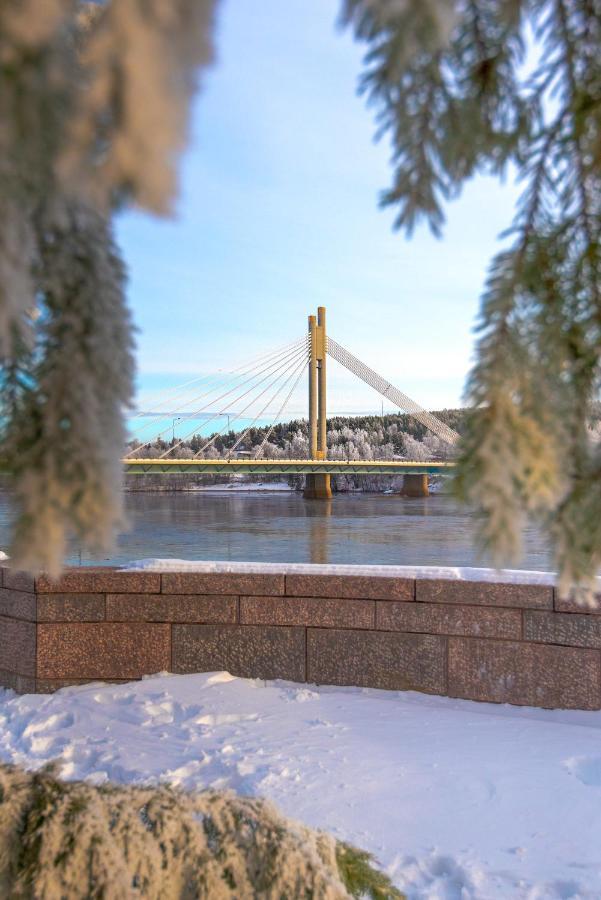 Design Apartment With Lake View, Sauna, Fireplace Rovaniemi Buitenkant foto